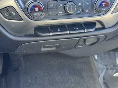 2018 Chevrolet 1500 Crew Cab, $18991. Photo 8