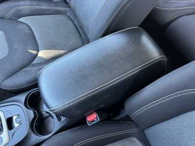 2017 Jeep Cherokee, $9990. Photo 11