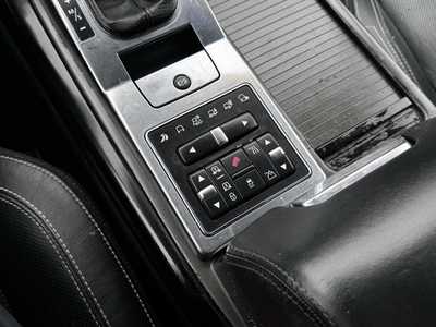 2013 Land Rover Range Rover, $9990. Photo 11
