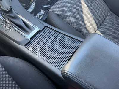 2011 Chevrolet Malibu, $7990. Photo 6