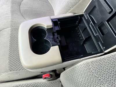 2001 Ford F150 Crew Cab, $6999. Photo 8