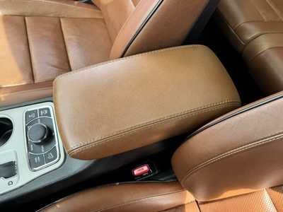 2012 Jeep Grand Cherokee, $13691. Photo 12