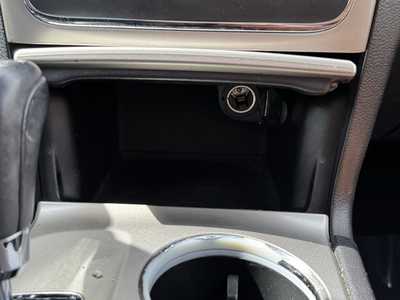 2012 Jeep Grand Cherokee, $13691. Photo 7