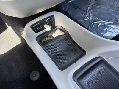 2017 Chrysler Pacifica, $9499. Photo 10