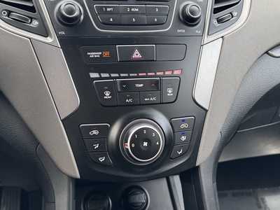 2016 Hyundai Santa Fe, $8990. Photo 4