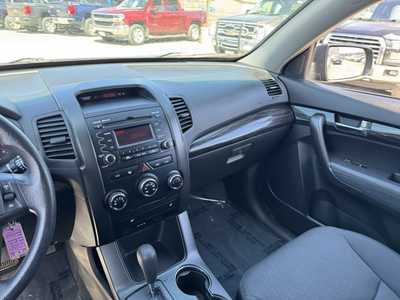 2012 Kia Sorento, $9990. Photo 12