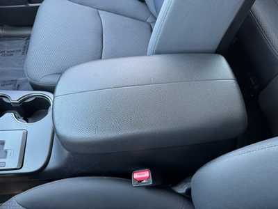2012 Kia Sorento, $9990. Photo 7