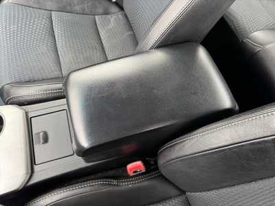 2013 Toyota Camry, $8790. Photo 10