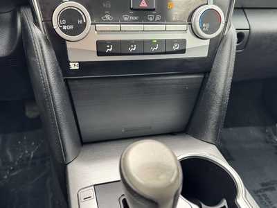 2013 Toyota Camry, $8790. Photo 5