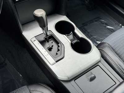 2013 Toyota Camry, $8790. Photo 8