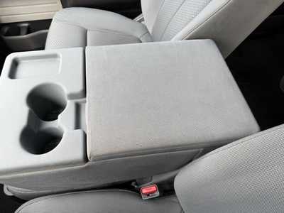 2014 Ford F150 Crew Cab, $12390. Photo 11