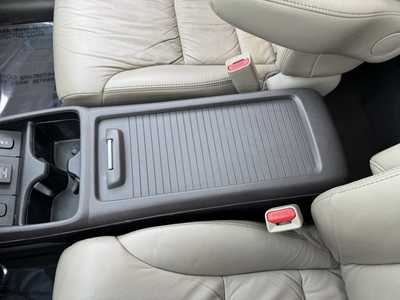 2014 Honda CR-V, $14990. Photo 9