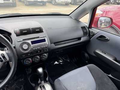 2008 Honda Fit, $6590. Photo 12