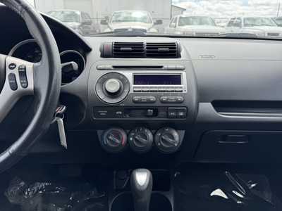 2008 Honda Fit, $6590. Photo 2