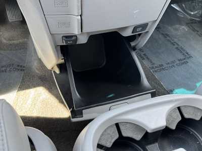 2012 Honda Odyssey, $6991. Photo 11
