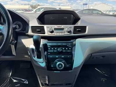 2012 Honda Odyssey, $6991. Photo 2