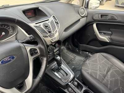 2013 Ford Fiesta, $4990. Photo 6