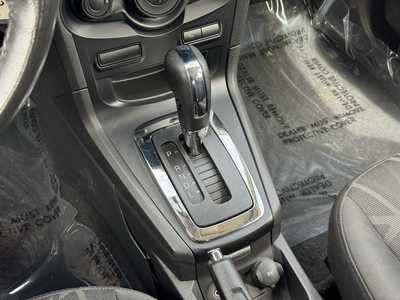 2013 Ford Fiesta, $4990. Photo 7