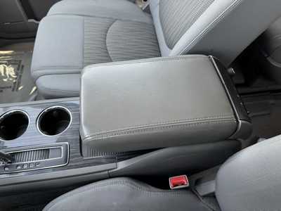 2014 Chevrolet Traverse, $6990. Photo 9