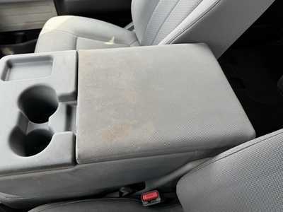 2013 Ford F150 Crew Cab, $13991. Photo 9