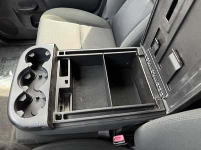 2012 Chevrolet 2500 Ext Cab, $17991. Photo 9