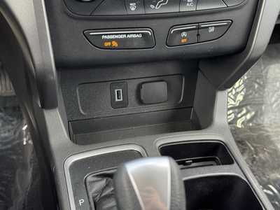 2017 Ford Escape, $12991. Photo 7