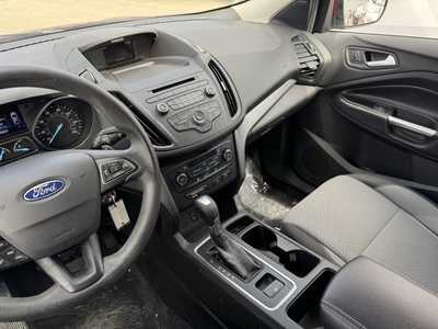 2017 Ford Escape, $12991. Photo 8