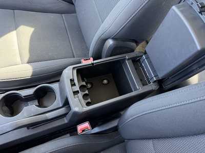 2010 Dodge Avenger, $4991. Photo 12
