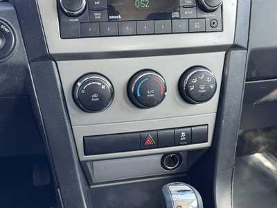 2010 Dodge Avenger, $4991. Photo 4