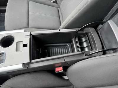 2013 Ford Edge, $5899. Photo 7