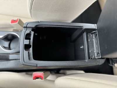 2012 Chrysler 200, $8990. Photo 10