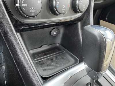 2012 Chrysler 200, $8990. Photo 7