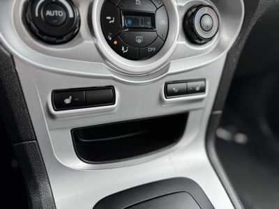 2014 Ford Fiesta, $6498. Photo 8