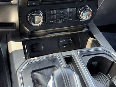 2015 Ford F150 Crew Cab, $14190. Photo 10