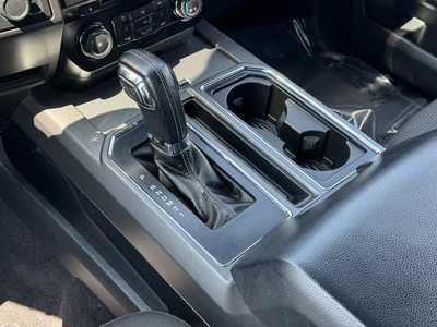 2015 Ford F150 Crew Cab, $14190. Photo 12