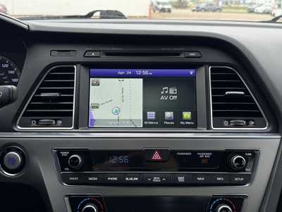 2015 Hyundai Sonata, $11990. Photo 3