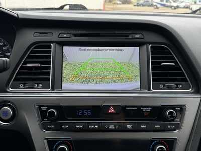 2015 Hyundai Sonata, $11990. Photo 4