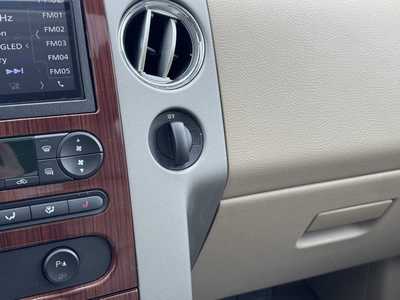 2007 Ford F150 Crew Cab, $12499. Photo 5
