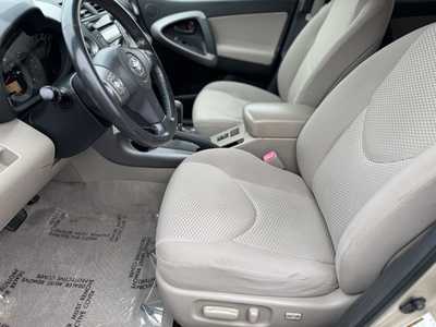 2008 Toyota RAV4, $7490. Photo 4