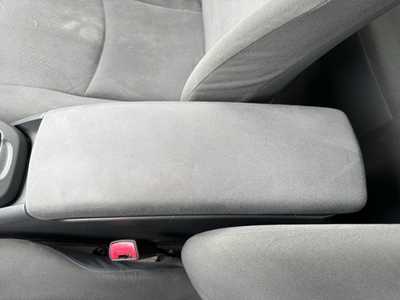 2011 Toyota Prius, $4990. Photo 11