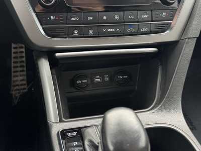 2015 Hyundai Sonata, $13699. Photo 7