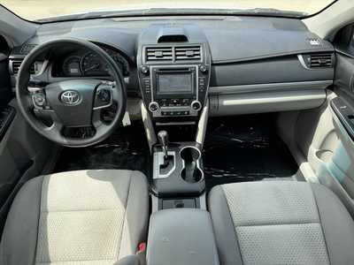 2014 Toyota Camry, $9990. Photo 7