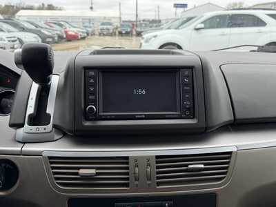 2012 Volkswagen Routan, $6990. Photo 3