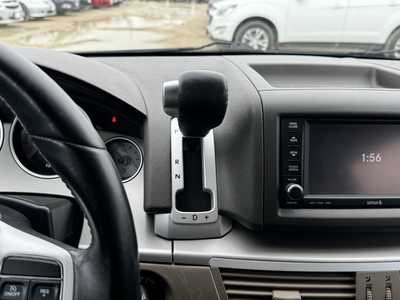 2012 Volkswagen Routan, $6990. Photo 5