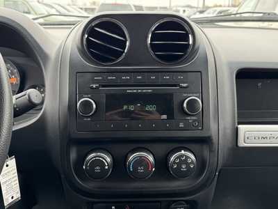 2015 Jeep Compass, $5991. Photo 3