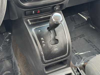 2015 Jeep Compass, $5991. Photo 6
