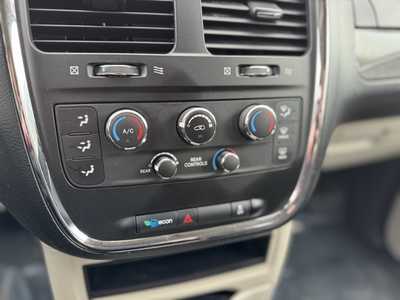 2012 Dodge Caravan, Grand, $4990. Photo 8