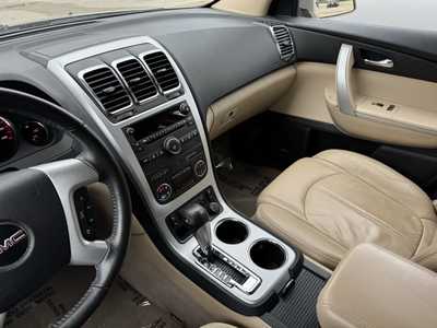 2011 GMC Acadia, $8590. Photo 4