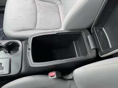 2012 Kia Sorento, $7590. Photo 11