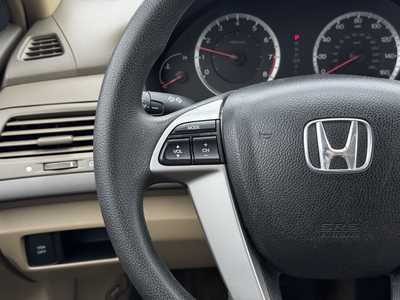 2008 Honda Accord, $5499. Photo 12